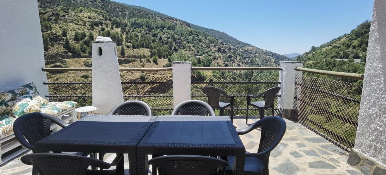 El Capricho De Trevelez Appartement Buitenkant foto